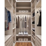 quanto custa closet planejado para apartamento Riviera de São Lourenço